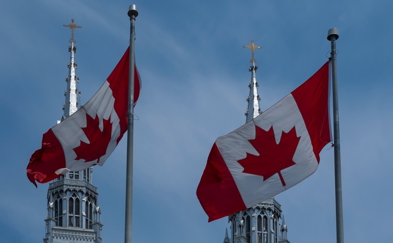 Senador dos EUA adverte: projeto 'Bíblia proibida' é parte do ataque do Canadá à liberdade religiosa