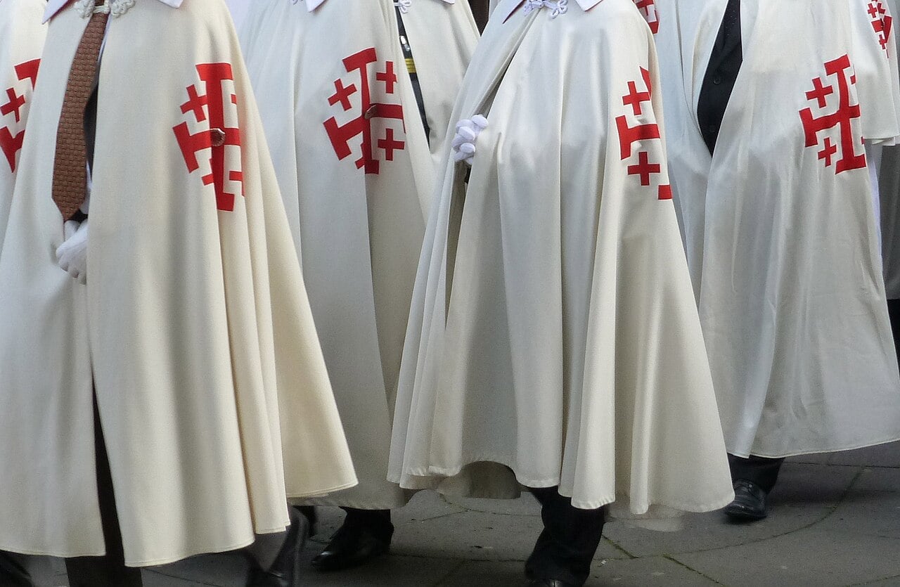 Vaticano esclarece: só sete ordens equestres são reconhecidas pela Santa Sé