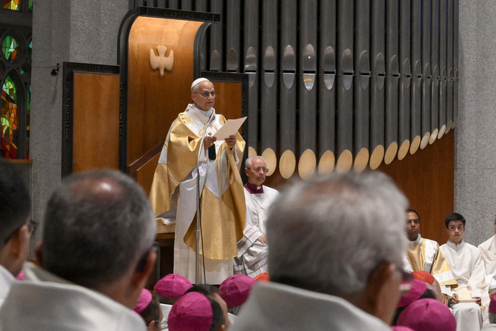 Templo Estranho e Bizarro: Leo XIV Visita a Basílica da Sagrada Família em Barcelona
