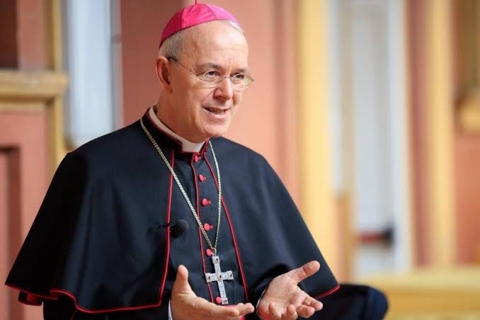 Mons. Schneider: Encontro sobre Amoris Laetitia não terá sentido se não corrigir erros