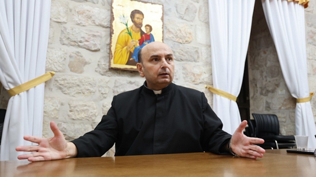 Papa Leão XIV manifesta proximidade com comunidade católica de Gaza após novo ataque