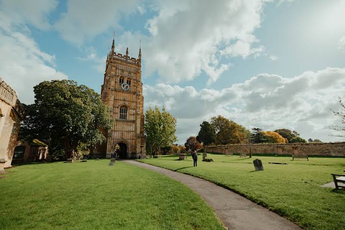 De Chartres à Inglaterra: nova peregrinação tradicional católica nasce no Reino Unido