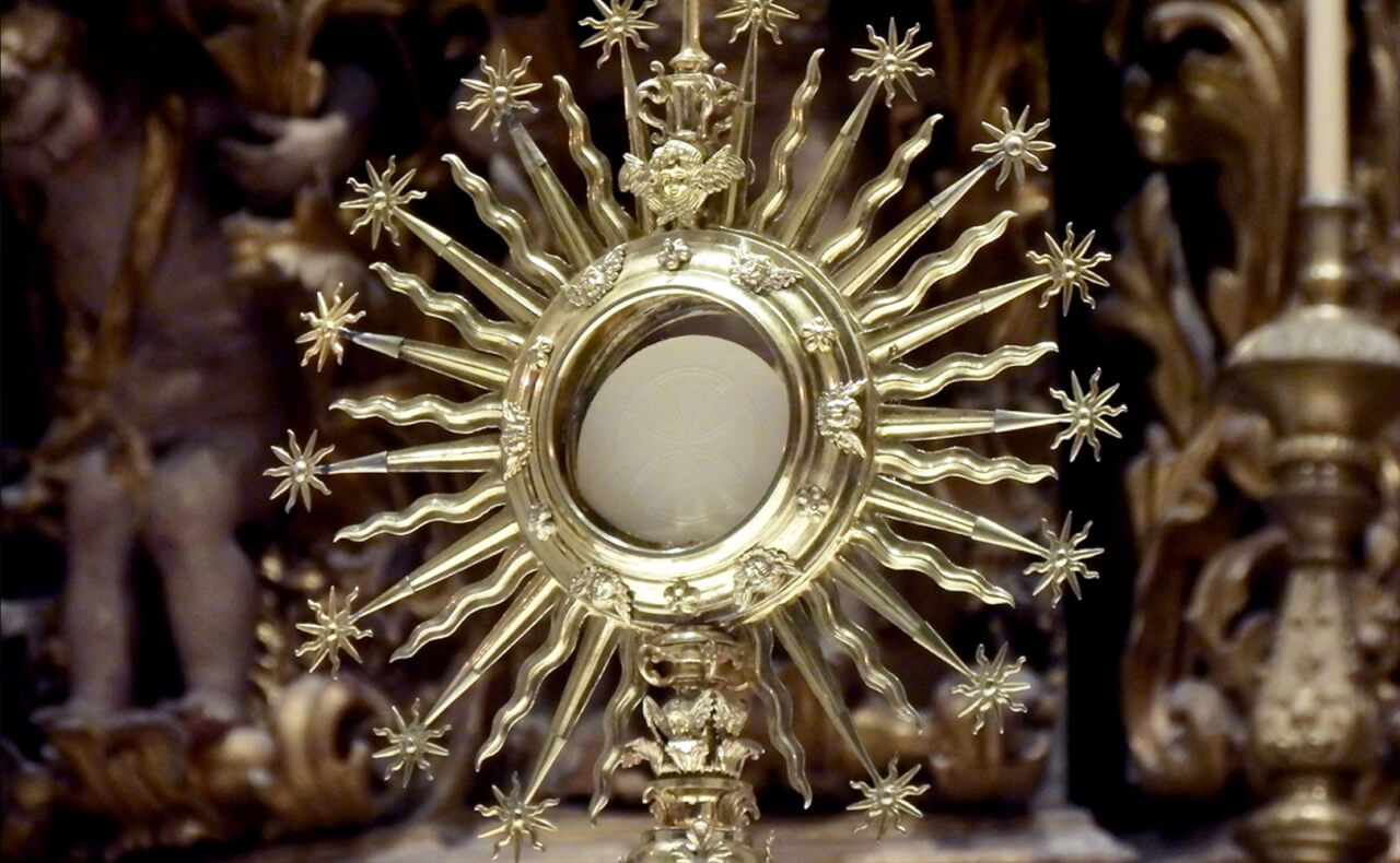 A Palavra de Cristo Transforma o Pão em Corpo: Lições da Oitava de Corpus Christi