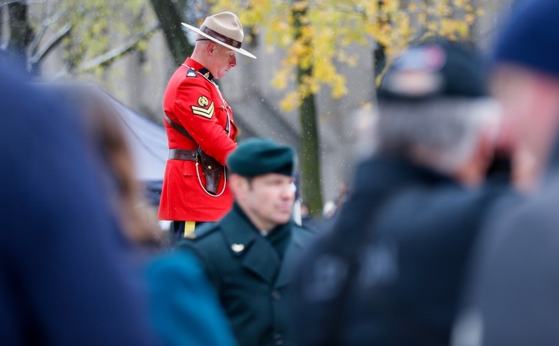 Capelão militar denuncia proibição de orações nas Forças Armadas canadenses como desmoralizante
