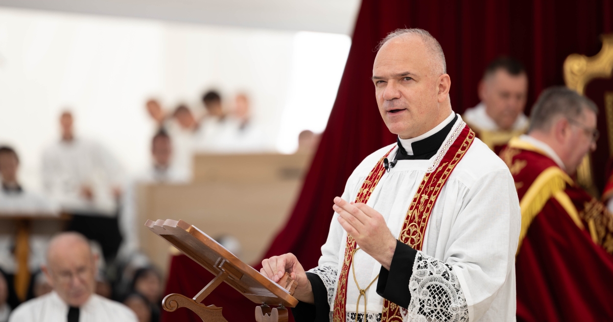 Consagrações Episcopais em Écône: Discurso do Pe. Pagliarani