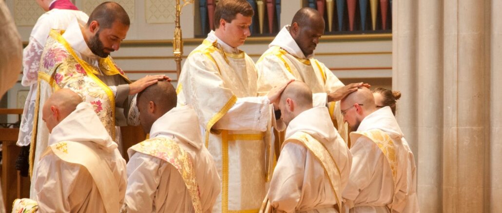 Única ordem sucessora dos Franciscanos da Imaculada é dissolvida na Inglaterra