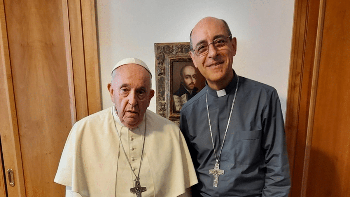 Vaticano publicará diário pessoal de Francisco, editado e comentado por Tucho Fernández