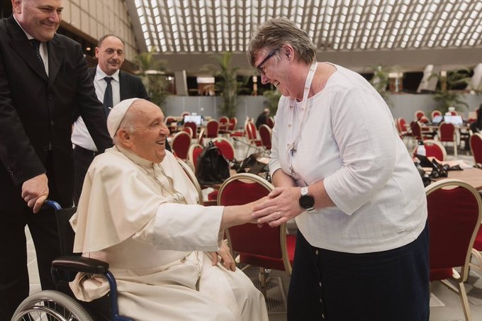 Papa nomeia religiosa favorável à ordenação de mulheres como secretária do Dicastério para a Evangel