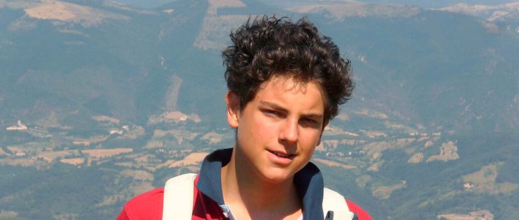 Carlo Acutis, devoto da Eucaristia e de Fátima: o jovem santo que nos recorda as verdades eternas