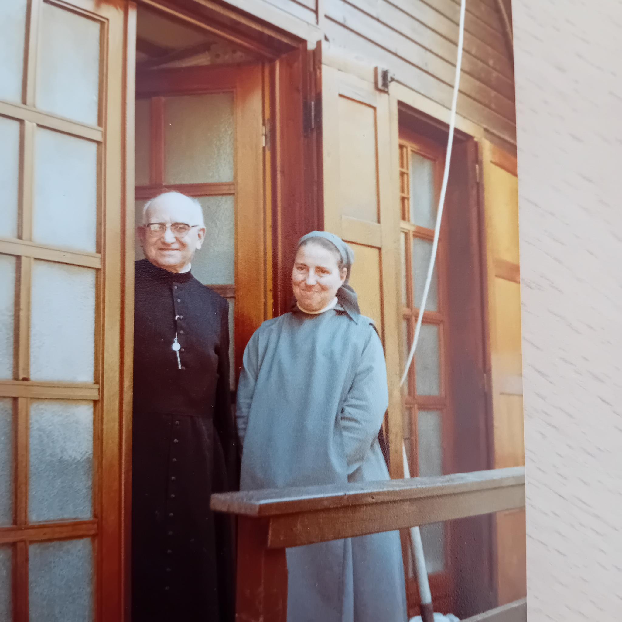Irmã Marie-Monique de Jesus: uma vida entregue a Deus, do bar ao deserto do Laus